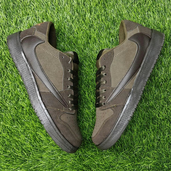 Travis Scott "Velvet